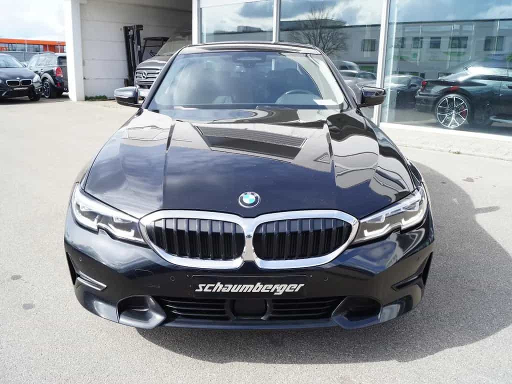 BMW 3 Series 330i A Lim. Sport Line *Navi * LED * ACC * AHK 03/2021-photo-14