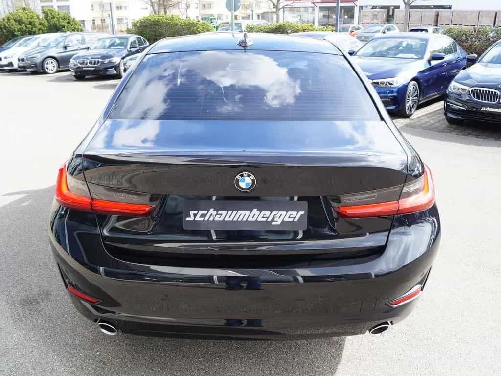 BMW 3 Series 330i A Lim. Sport Line *Navi * LED * ACC * AHK 03/2021-photo-15