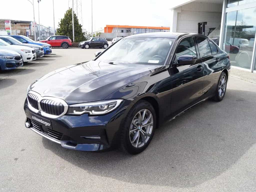 BMW 3 Series 330i A Lim. Sport Line *Navi * LED * ACC * AHK 03/2021-photo-3