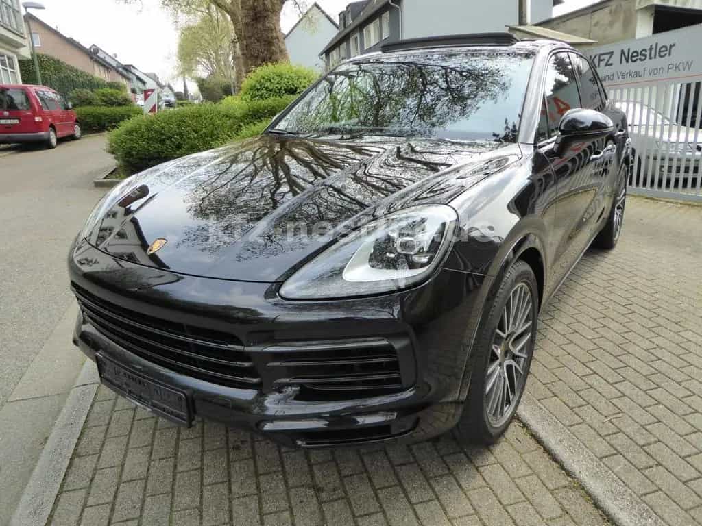 Porsche Cayenne 3.0 Pano/Chrono/Luft/AHK/Bose/21Zoll 04/2022-photo-0