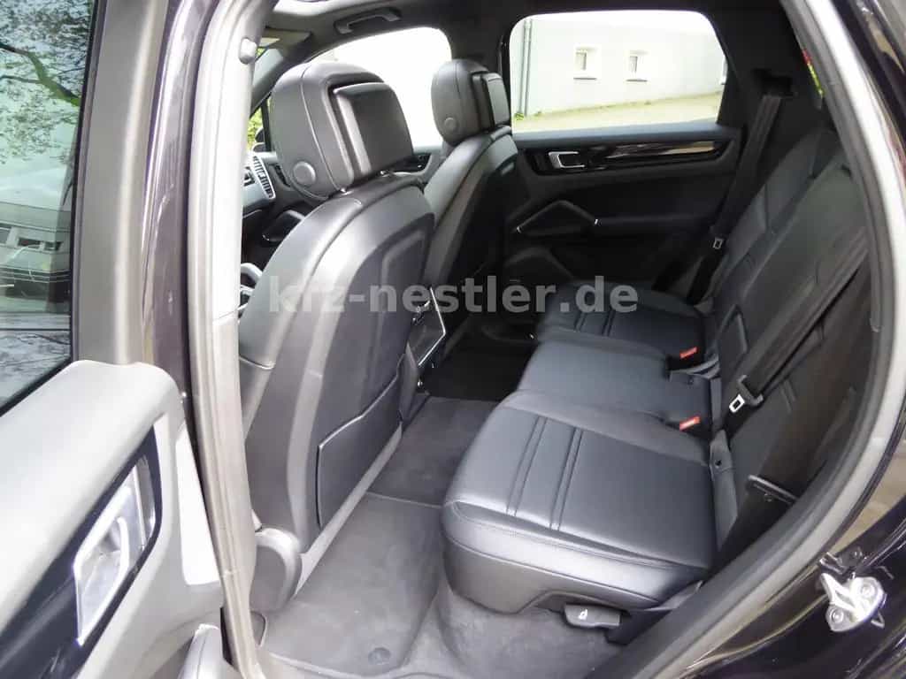 Porsche Cayenne 3.0 Pano/Chrono/Luft/AHK/Bose/21Zoll 04/2022-photo-10
