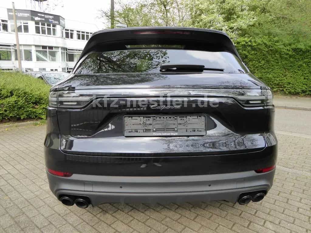 Porsche Cayenne 3.0 Pano/Chrono/Luft/AHK/Bose/21Zoll 04/2022-photo-4
