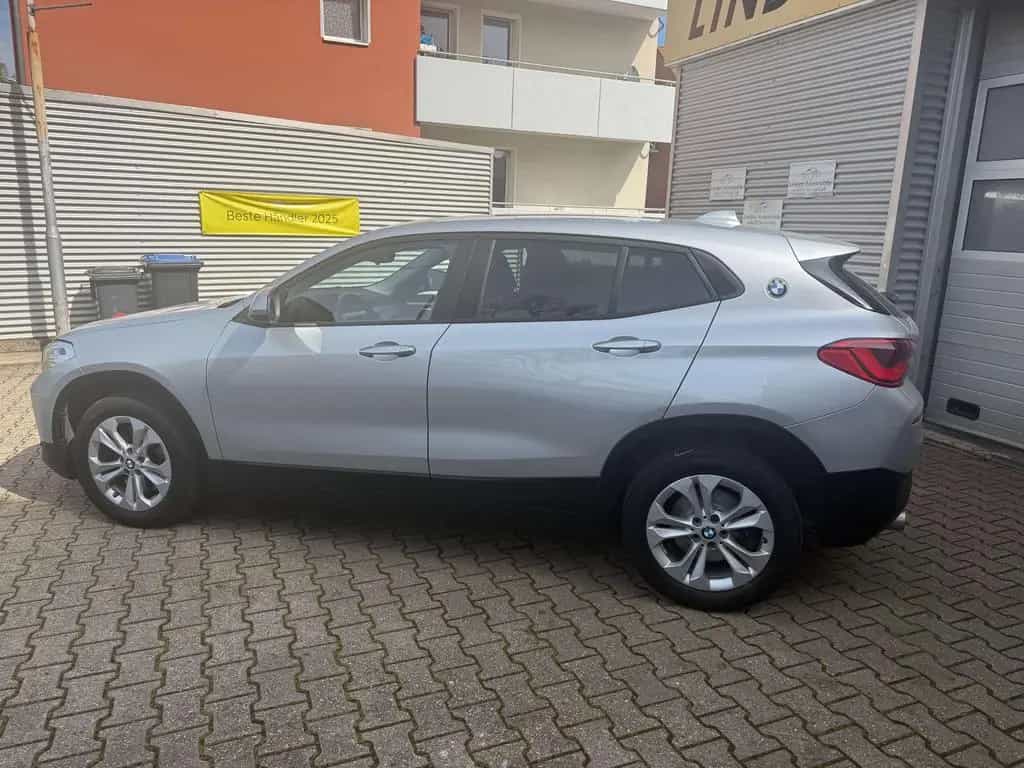 BMW X2 sDrive 20 i Advantage 09/2018-photo-7