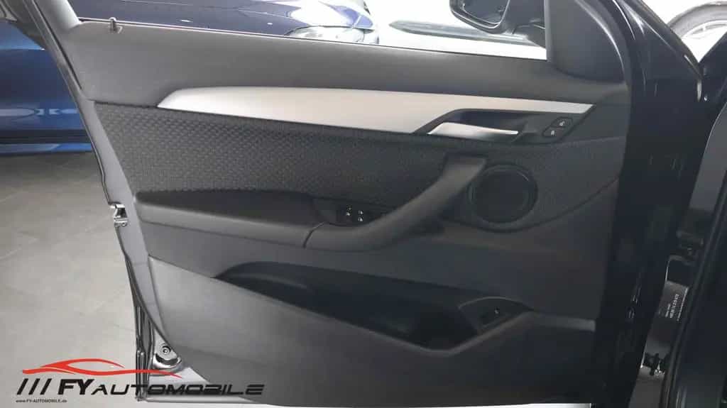 BMW X2 sDrive 18 d LED* Kamera* Garantie* 1. Hand 05/2023-photo-10