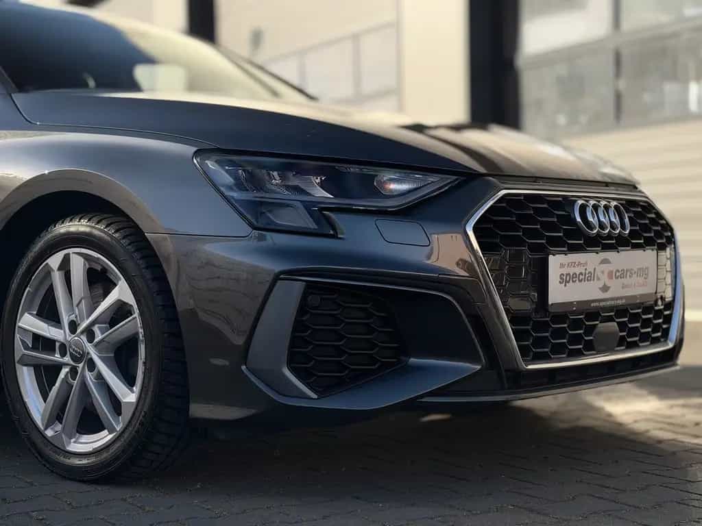 Audi A3 35 TDI S- line / Keyless / Virtual Cockpit 08/2020-photo-12