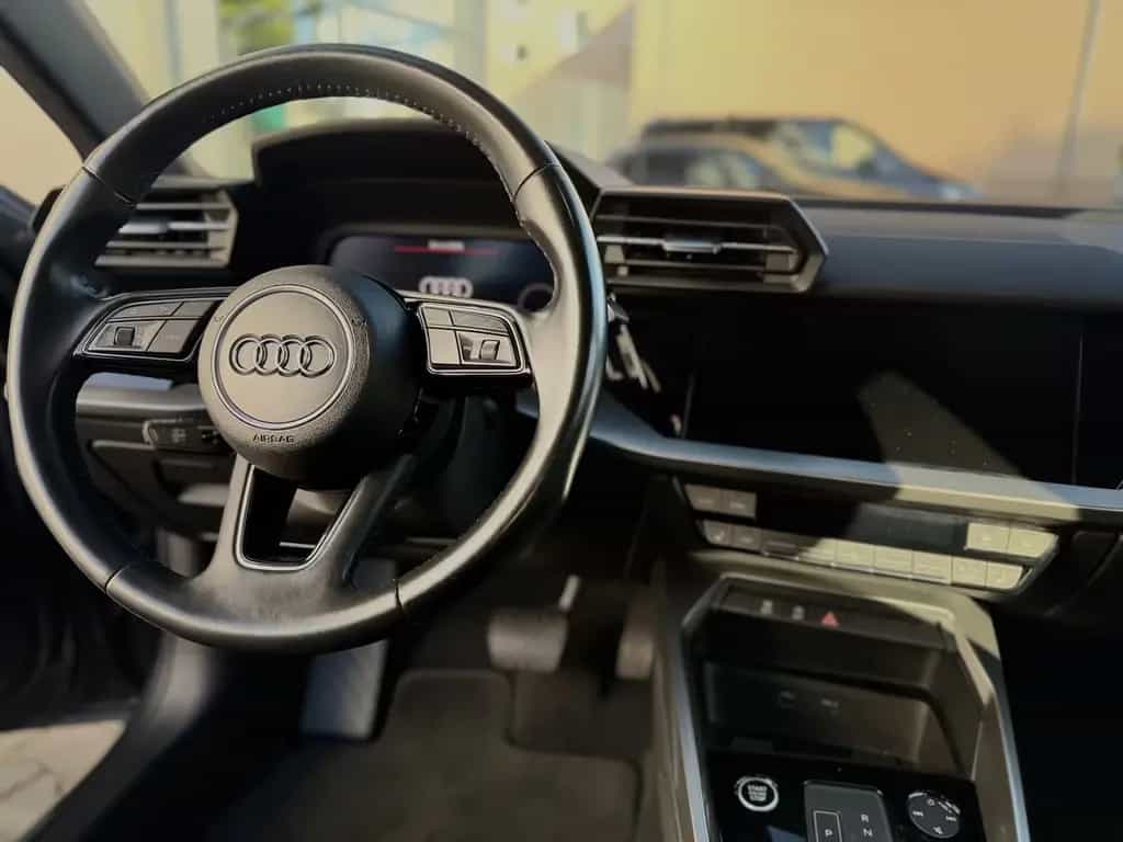 Audi A3 35 TDI S- line / Keyless / Virtual Cockpit 08/2020-photo-24