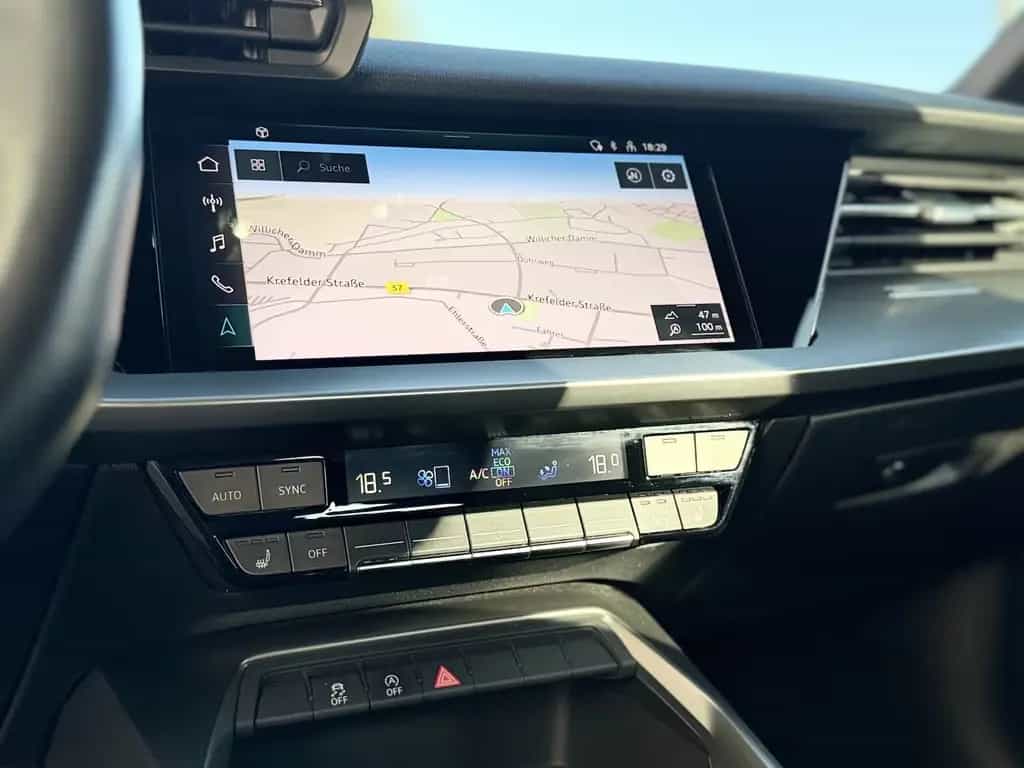 Audi A3 35 TDI S- line / Keyless / Virtual Cockpit 08/2020-photo-26