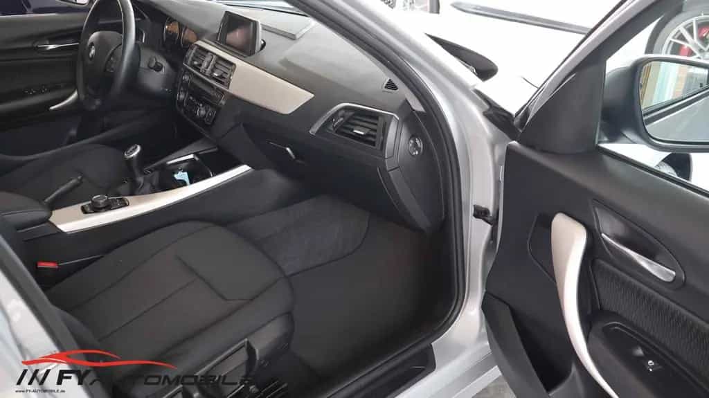BMW 1 Series 118 118 d Advantage* LED* Garantie* Top gepflegt 01/2019-photo-26