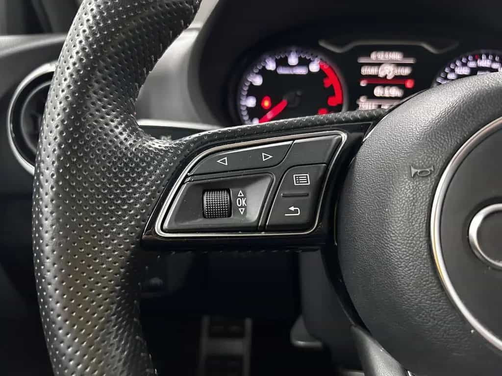 Audi A3 Limousine Quattro 3x S-Line+S-tronic+NAVI+LED 04/2017-photo-21