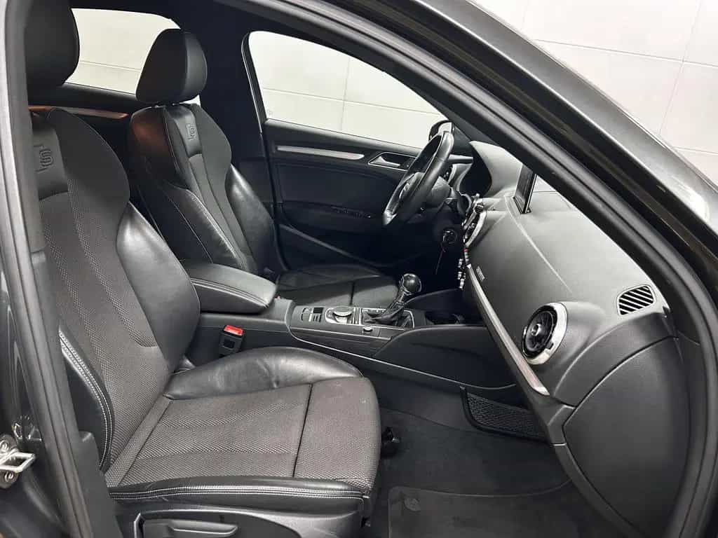 Audi A3 Limousine Quattro 3x S-Line+S-tronic+NAVI+LED 04/2017-photo-23