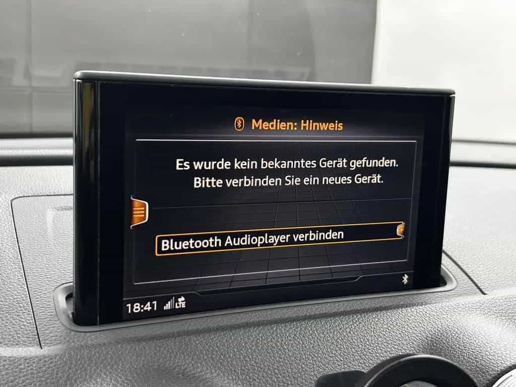 Audi A3 Limousine Quattro 3x S-Line+S-tronic+NAVI+LED 04/2017-photo-26