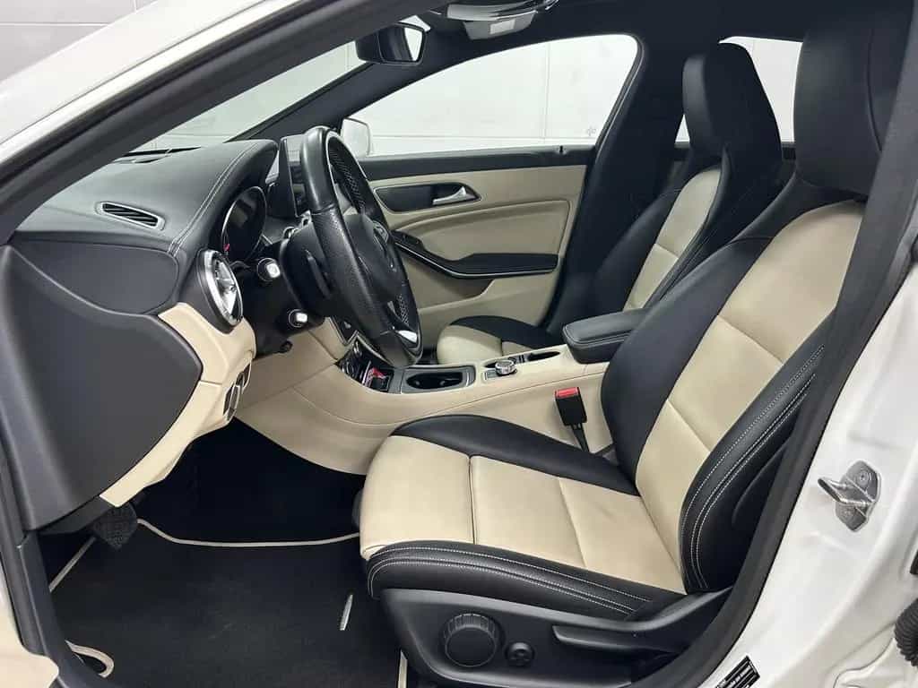 Mercedes-Benz CLA-Class 220 Shooting Brake 4Matic ACC+LED+Leder+SHZ 04/2018-photo-22