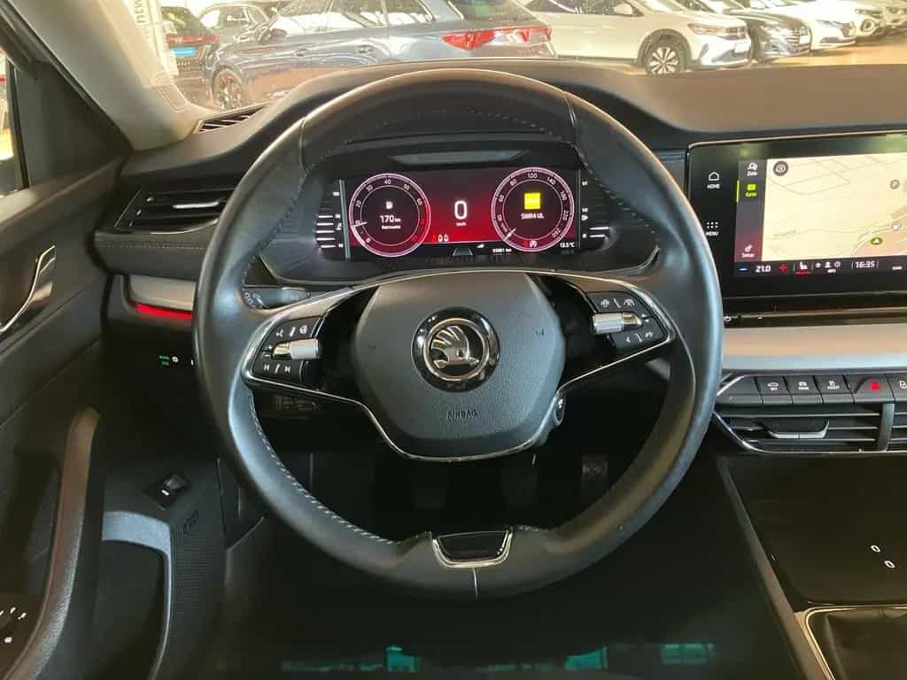 Skoda Octavia 1.5 TSI Style Pano LED Navi Kamera SHZ 05/2020-photo-10