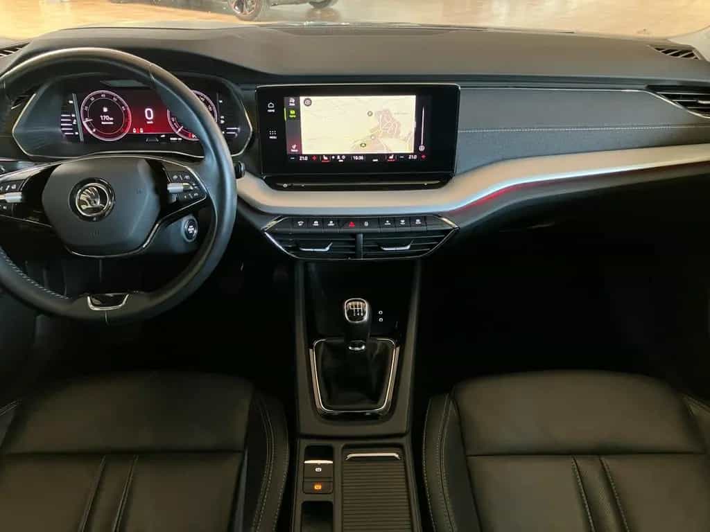 Skoda Octavia 1.5 TSI Style Pano LED Navi Kamera SHZ 05/2020-photo-8