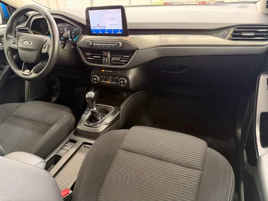 Ford Focus Turnier Titanium Led AHK Kamera KeyLess 11/2018-photo-16
