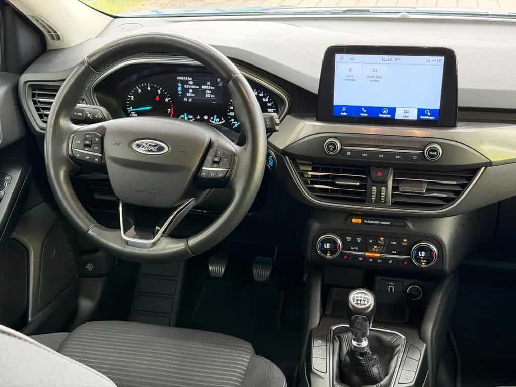 Ford Focus Turnier Titanium Led AHK Kamera KeyLess 11/2018-photo-18