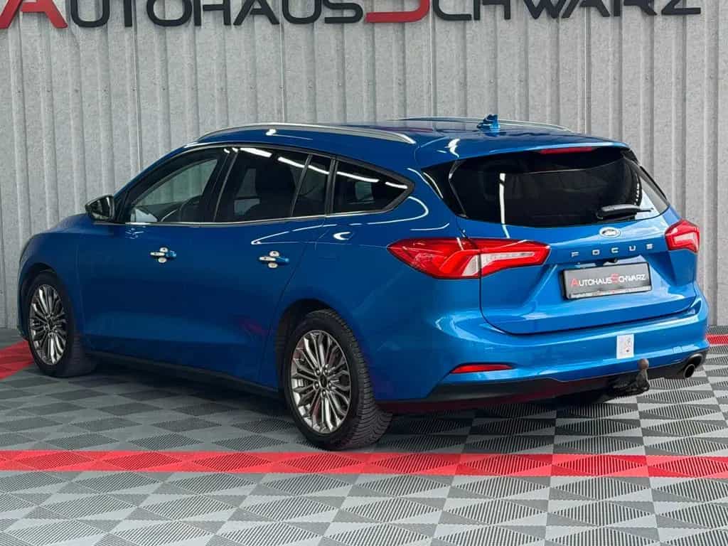 Ford Focus Turnier Titanium Led AHK Kamera KeyLess 11/2018-photo-4