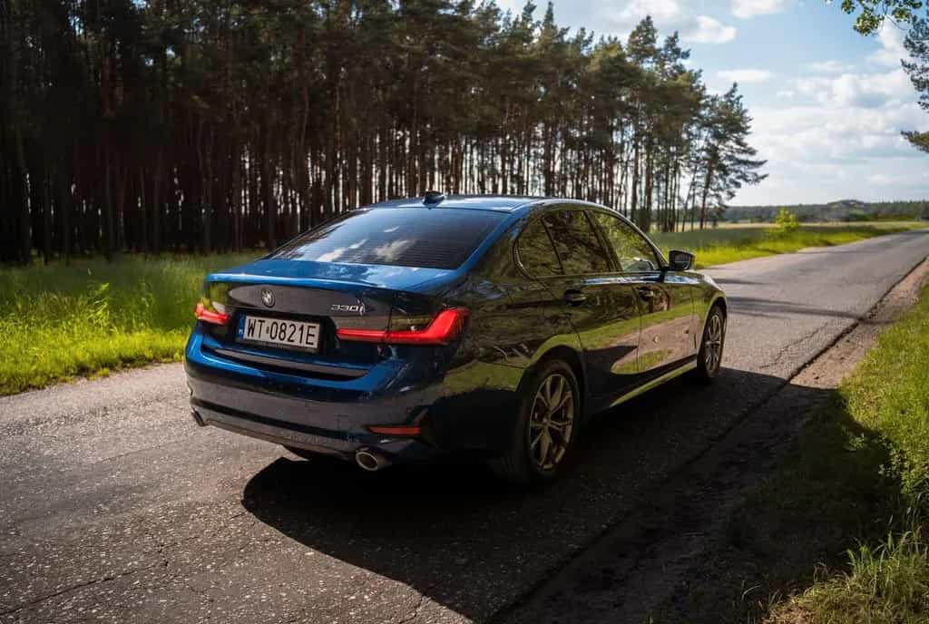 BMW Seria 3 330i Advantage sport 11/2019-photo-0