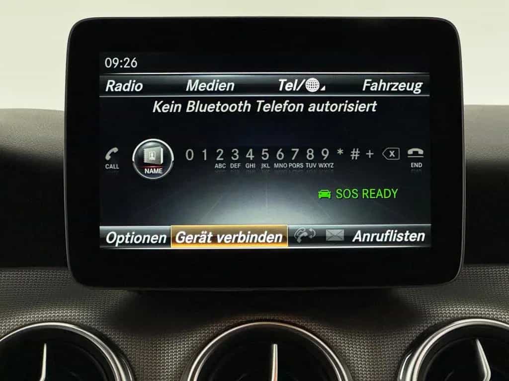 Mercedes-Benz GLA 250 4Matic Urban AHK Leder LED Kamera Navi-a 10/2017-photo-23