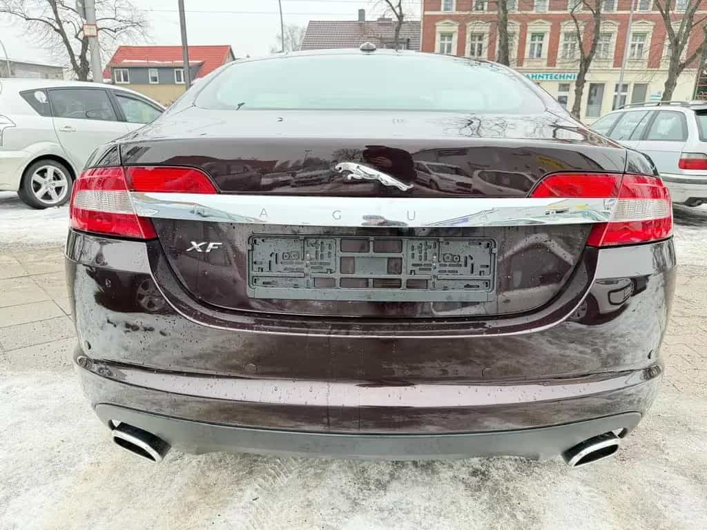 Jaguar XF 3.0 V6 Diesel Grace + Navi + Klima + Kamera 01/2011-photo-3
