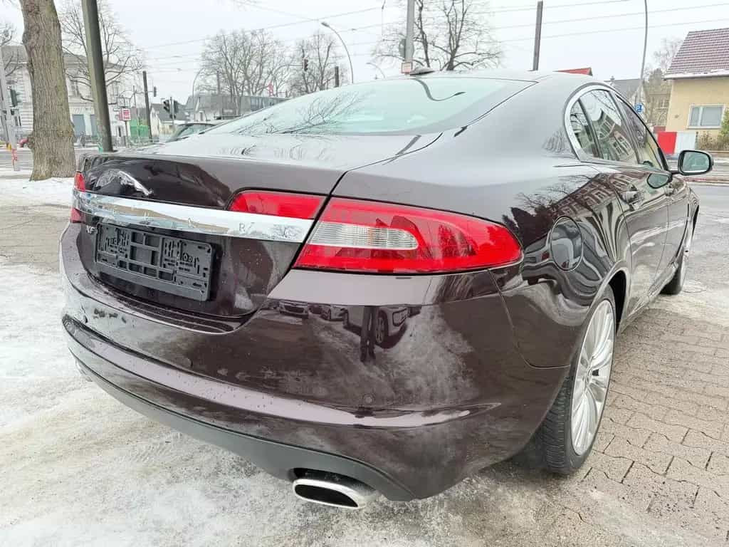 Jaguar XF 3.0 V6 Diesel Grace + Navi + Klima + Kamera 01/2011-photo-4