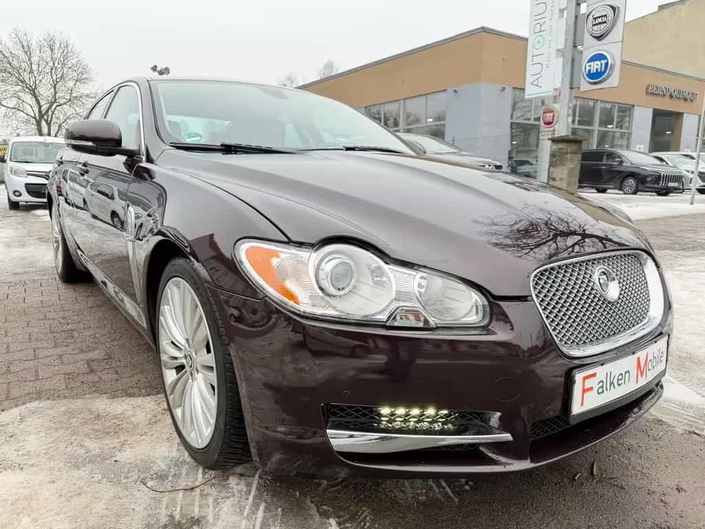 Jaguar XF 3.0 V6 Diesel Grace + Navi + Klima + Kamera 01/2011-photo-6
