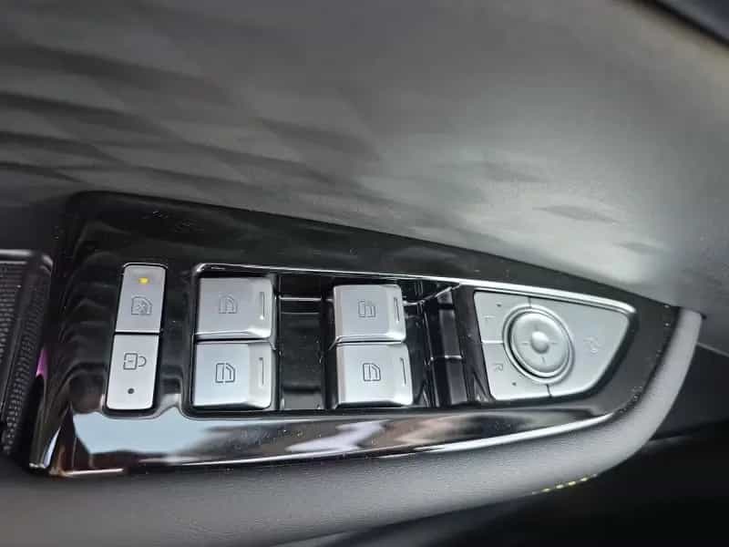BAIC Beijing Beijing X55 Luxury 19*Alu/Pano/Leder/el.Kla 12/2025-photo-23