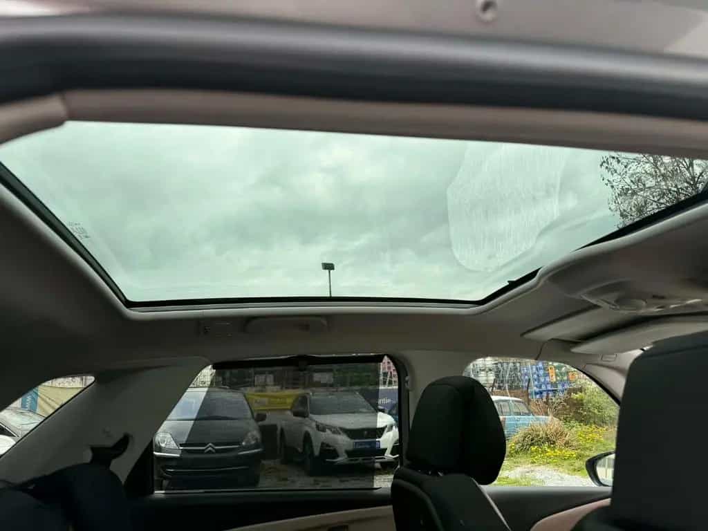 Citroën C4 Picasso 1.6 THP Exclusive*Panorama*Kamera* 05/2016-photo-12