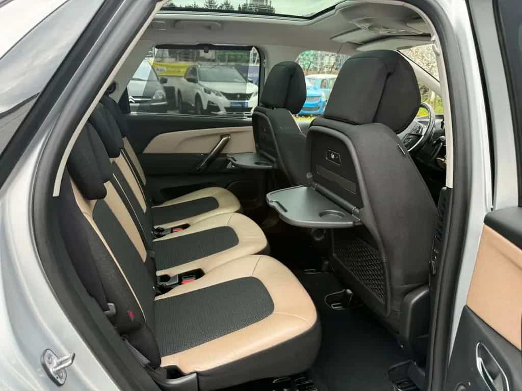 Citroën C4 Picasso 1.6 THP Exclusive*Panorama*Kamera* 05/2016-photo-17