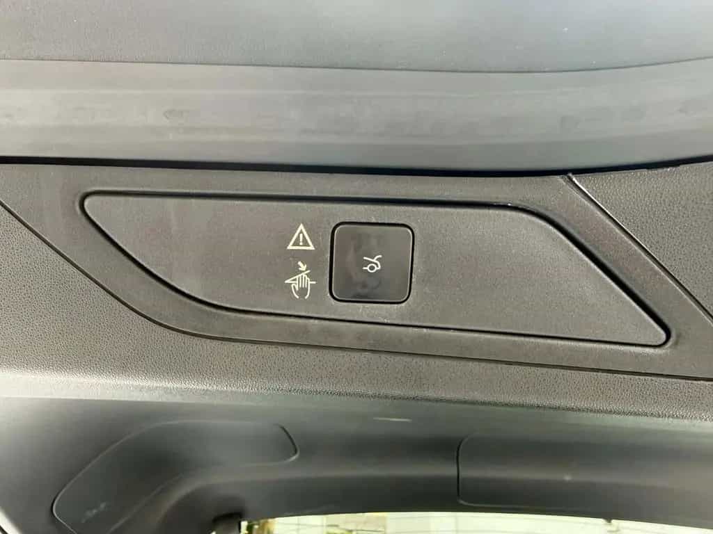 Citroën C4 Picasso 1.6 THP Exclusive*Panorama*Kamera* 05/2016-photo-21