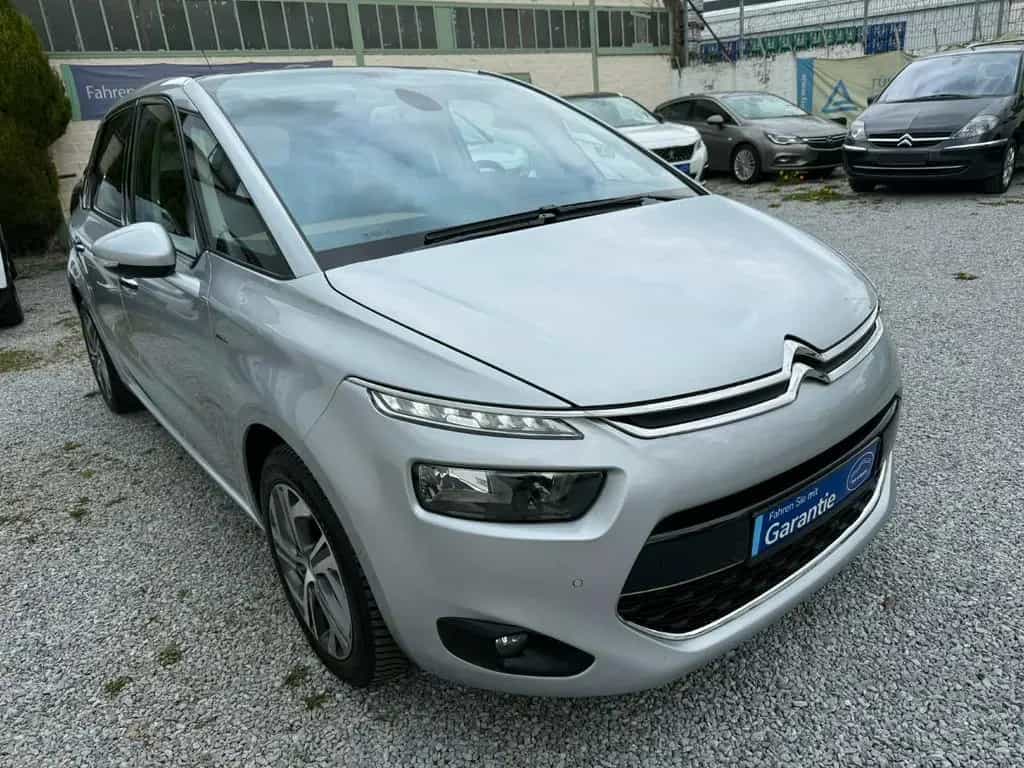 Citroën C4 Picasso 1.6 THP Exclusive*Panorama*Kamera* 05/2016-photo-2