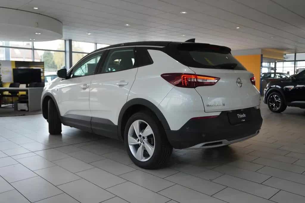 Opel Grandland (X) 1.2T INNOV. NAVI/LED/KAMERA/PANO. 02/2019-photo-9