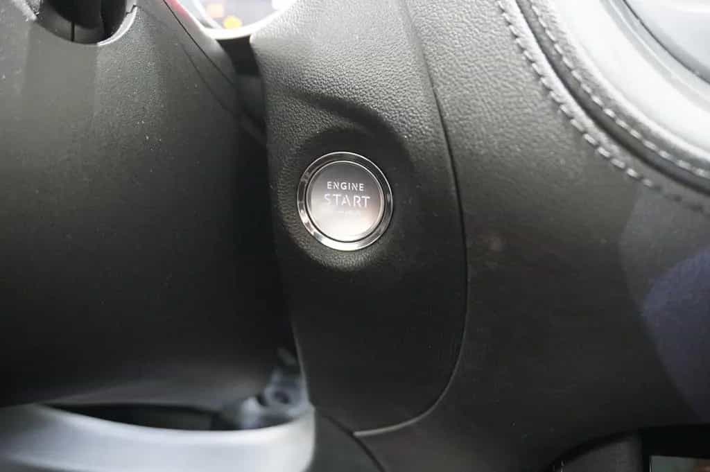 Opel Grandland (X) 1.2T INNOV. NAVI/LED/KAMERA/PANO. 02/2019-photo-33