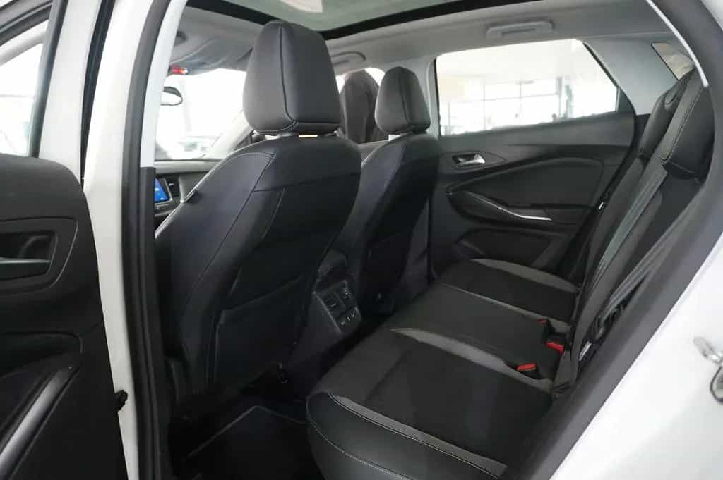 Opel Grandland (X) 1.2T INNOV. NAVI/LED/KAMERA/PANO. 02/2019-photo-35