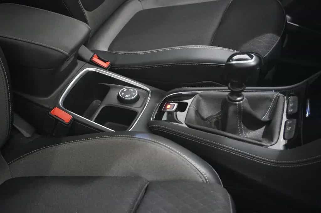 Opel Grandland (X) 1.2T INNOV. NAVI/LED/KAMERA/PANO. 02/2019-photo-45