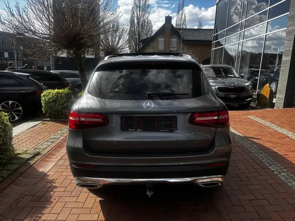 Mercedes-Benz GLC-Class 250 d 4Matic LED Pano 360 AHK 09/2016-photo-4