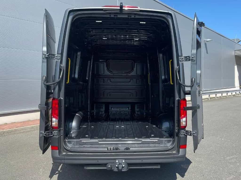 MAN TGE 3.200 L3H3 Kasten 4x4 3-SITZE AHK ACC 05/2026-photo-9