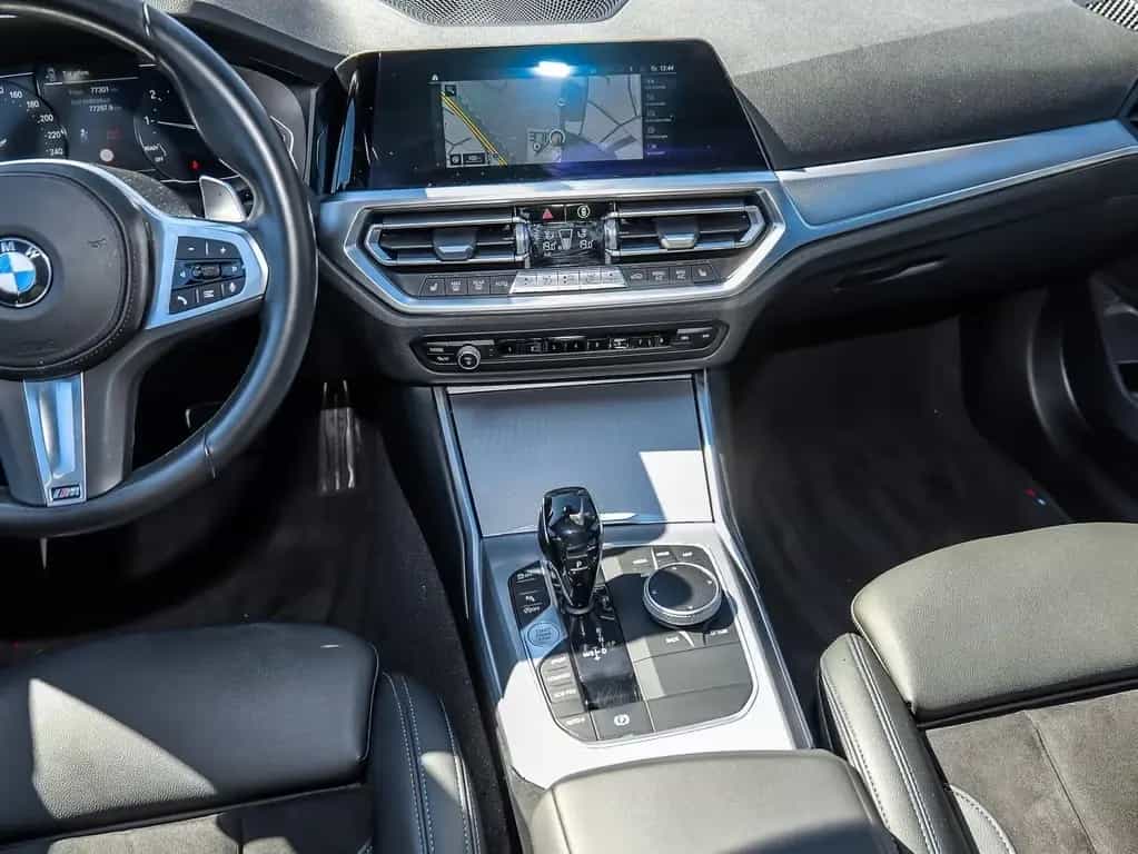 BMW 320 i Touring M Sport LC+ Navi RFK HiFi DAB 10/2020-photo-14