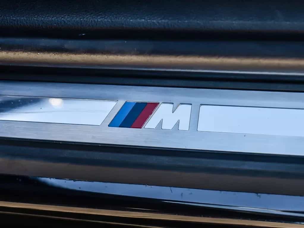 BMW 320 i Touring M Sport LC+ Navi RFK HiFi DAB 10/2020-photo-18