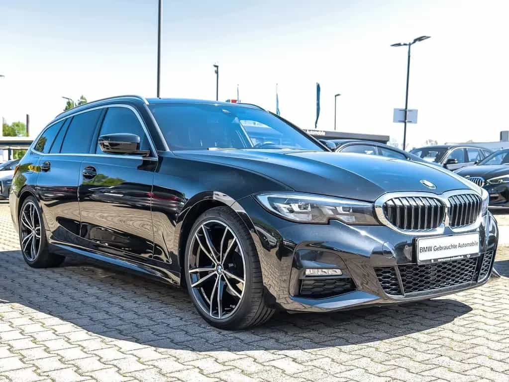BMW 320 i Touring M Sport LC+ Navi RFK HiFi DAB 10/2020-photo-5