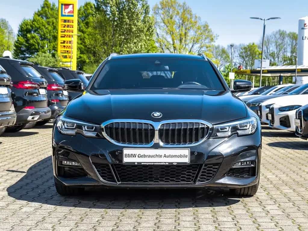 BMW 320 i Touring M Sport LC+ Navi RFK HiFi DAB 10/2020-photo-7
