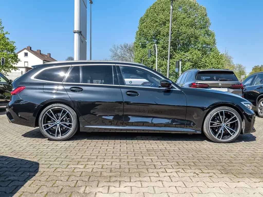 BMW 320 i Touring M Sport LC+ Navi RFK HiFi DAB 10/2020-photo-9