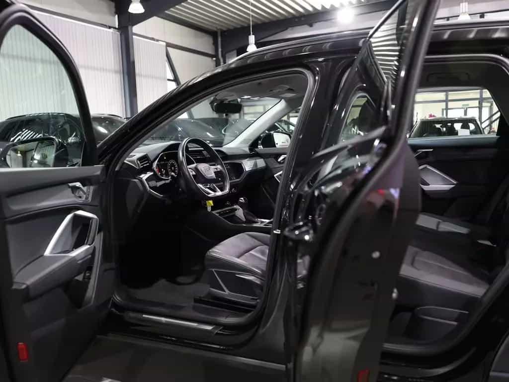 Audi Q3 40 TDI QUATTRO ADVANCED MATRIX-LED,VOLL-LEDER 08/2022-photo-17