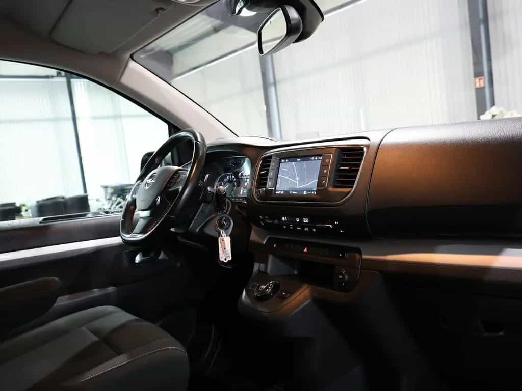 Opel Zafira Life 2.0 CDTI EDITION-M INNOVATION 8-SITZ 12/2020-photo-17