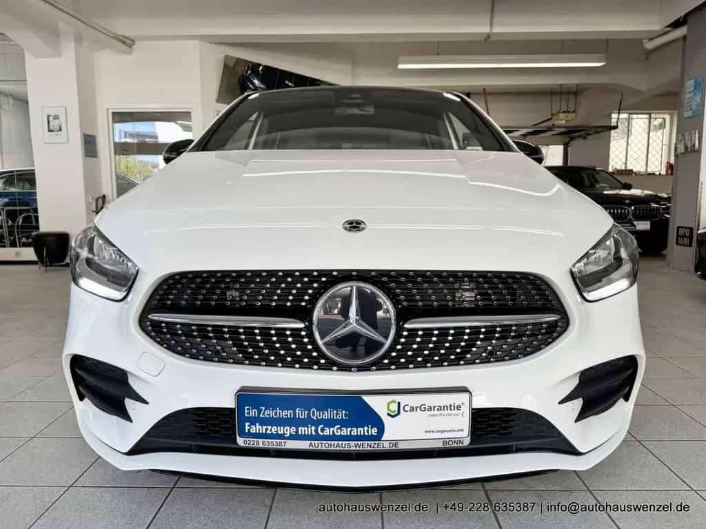Mercedes-Benz B 180 AMG LINE 6-Gang - nur 43 tkm - PANORAMA 09/2020-photo-36