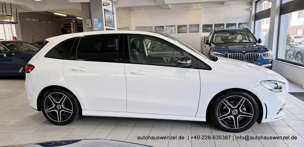 Mercedes-Benz B 180 AMG LINE 6-Gang - nur 43 tkm - PANORAMA 09/2020-photo-6