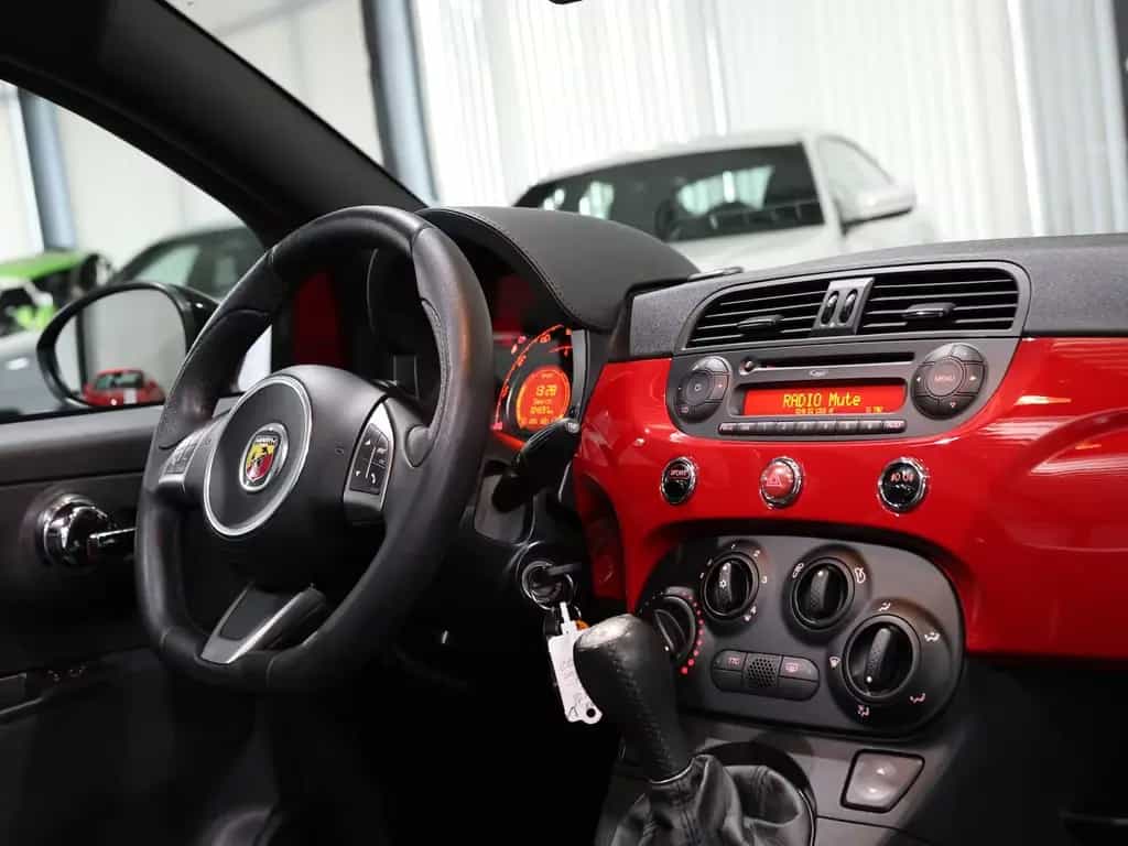 Abarth 500C SPORT-MODE / NAVI+ / SPORT-ALCANTARA-SITZE 05/2013-photo-19