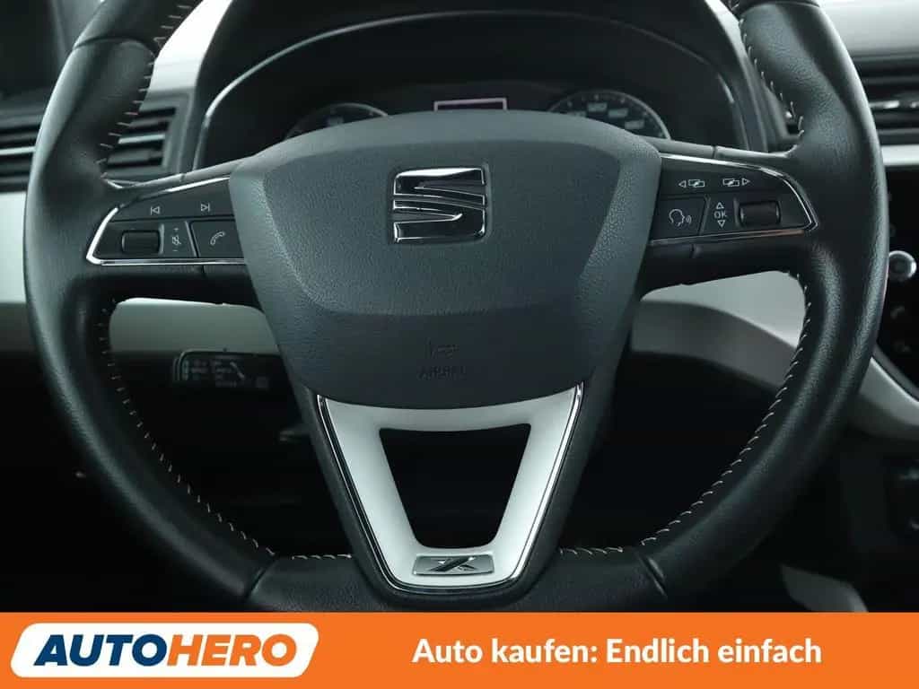 Seat Arona 1.0 TSI Xcellence *LED*ACC*CAM*SHZ*BEATS* 10/2017-photo-18