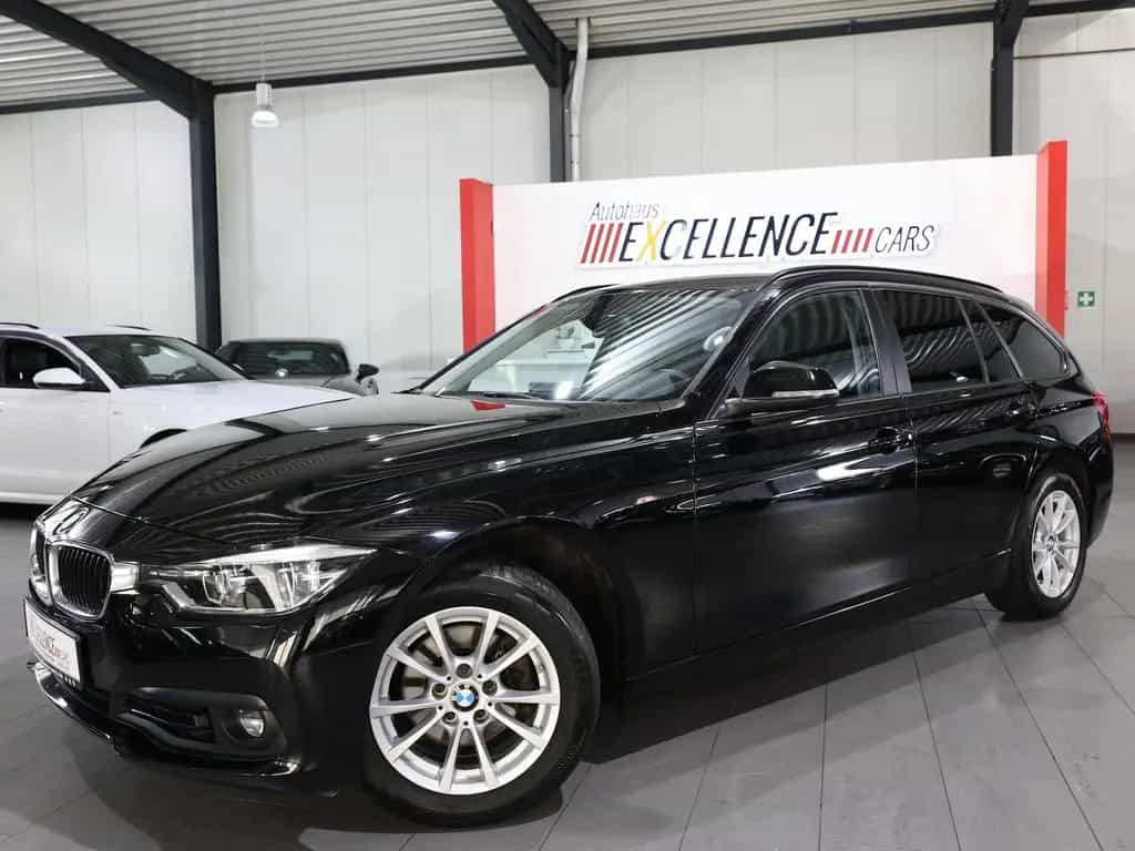 BMW 3 Series 318i Touring Advantage BUSINESS / LED / NAVI+ 04/2019-photo-1