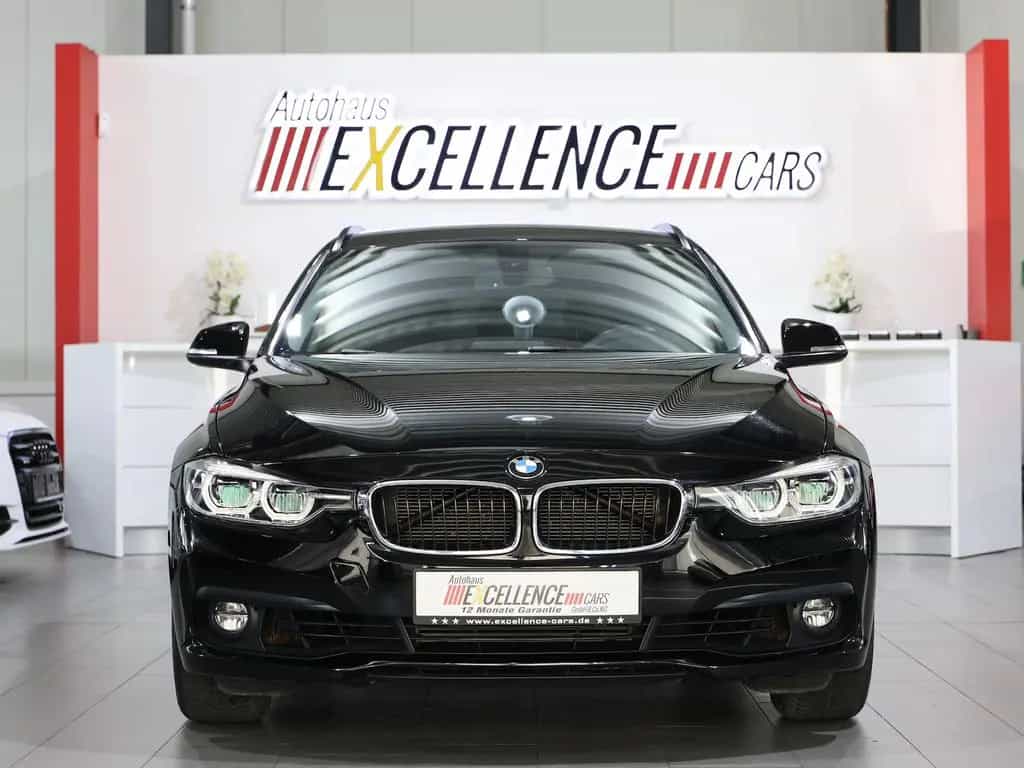 BMW 3 Series 318i Touring Advantage BUSINESS / LED / NAVI+ 04/2019-photo-2